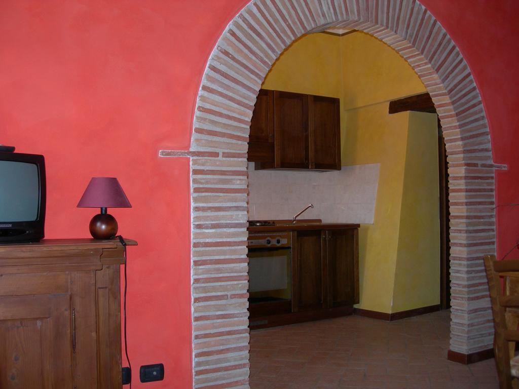 Societa Agricola F.Lli Angelucci Villa Cannara Exterior foto