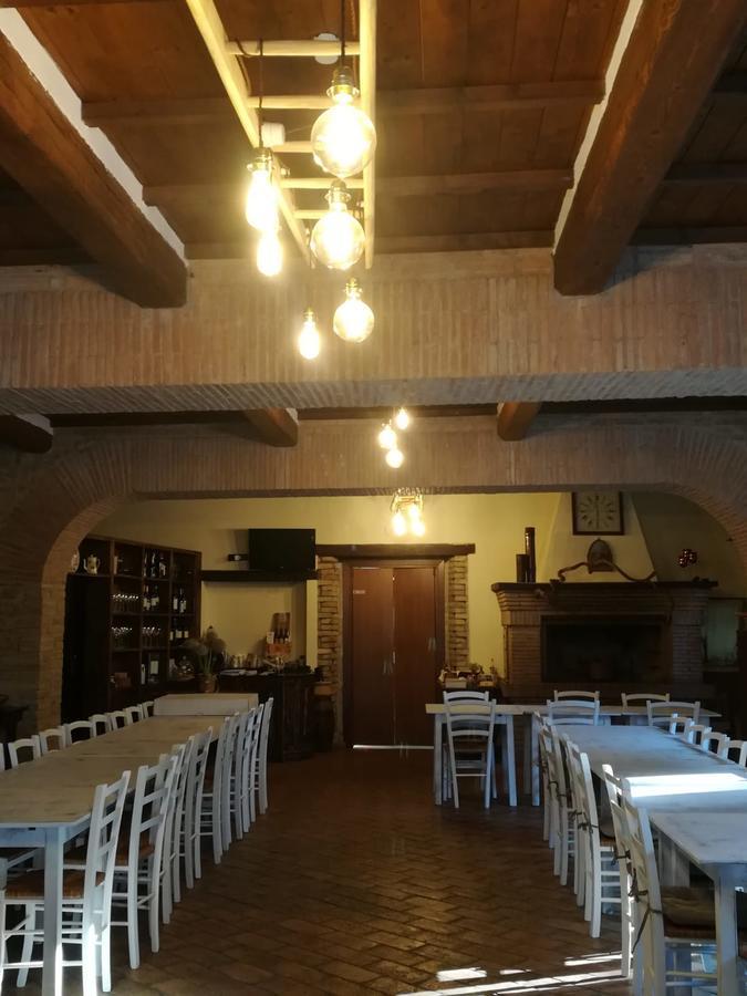 Societa Agricola F.Lli Angelucci Villa Cannara Exterior foto