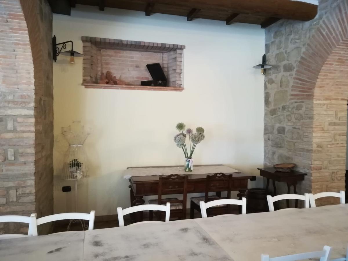 Societa Agricola F.Lli Angelucci Villa Cannara Exterior foto